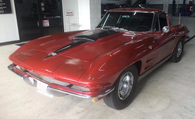 1963 Corvette Sting Ray - 2.jpg