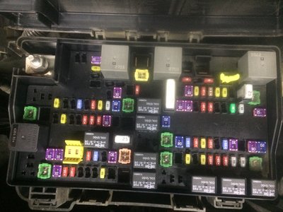 Ram Fusebox - 1.jpg